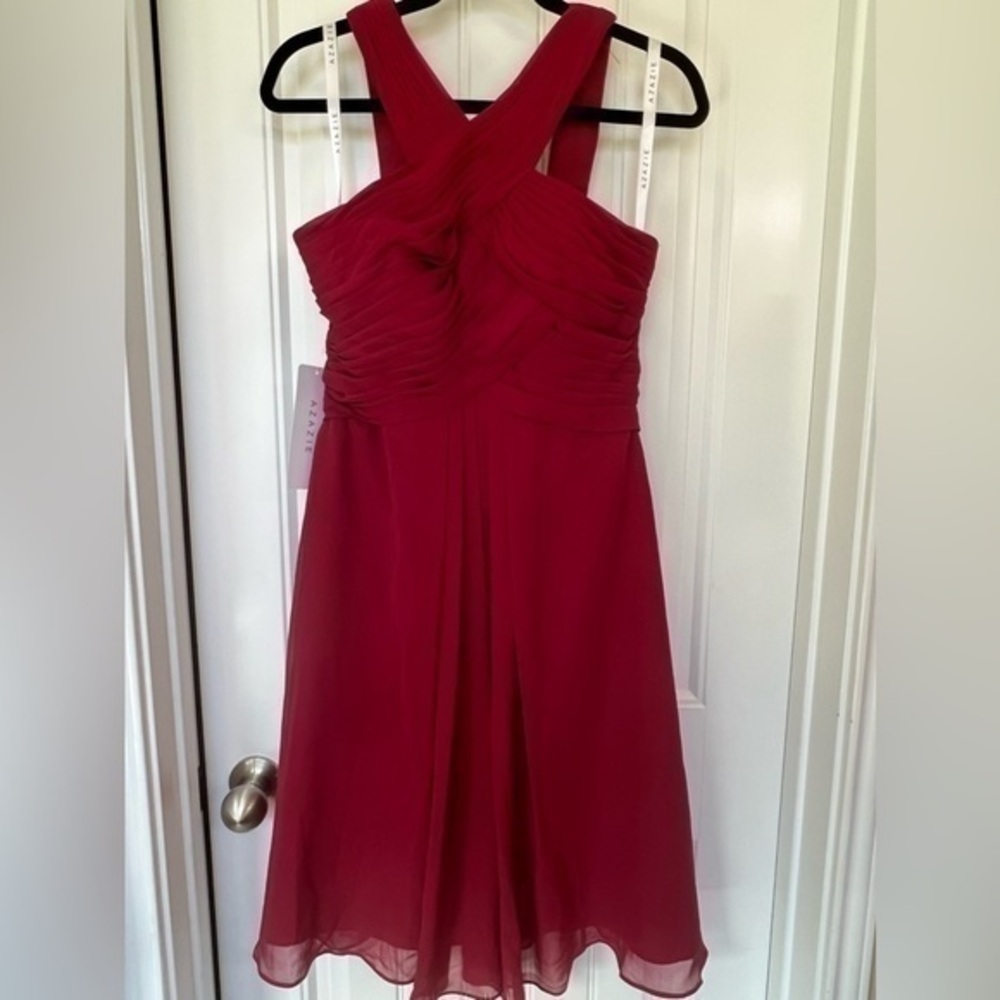 NWT✨A-Line Sleeveless Criss-Cross Halter Tea-Length Bridesmaid Dresses
